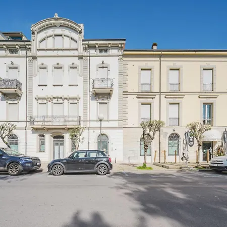 Amedeo By Interhome Appartement Viareggio